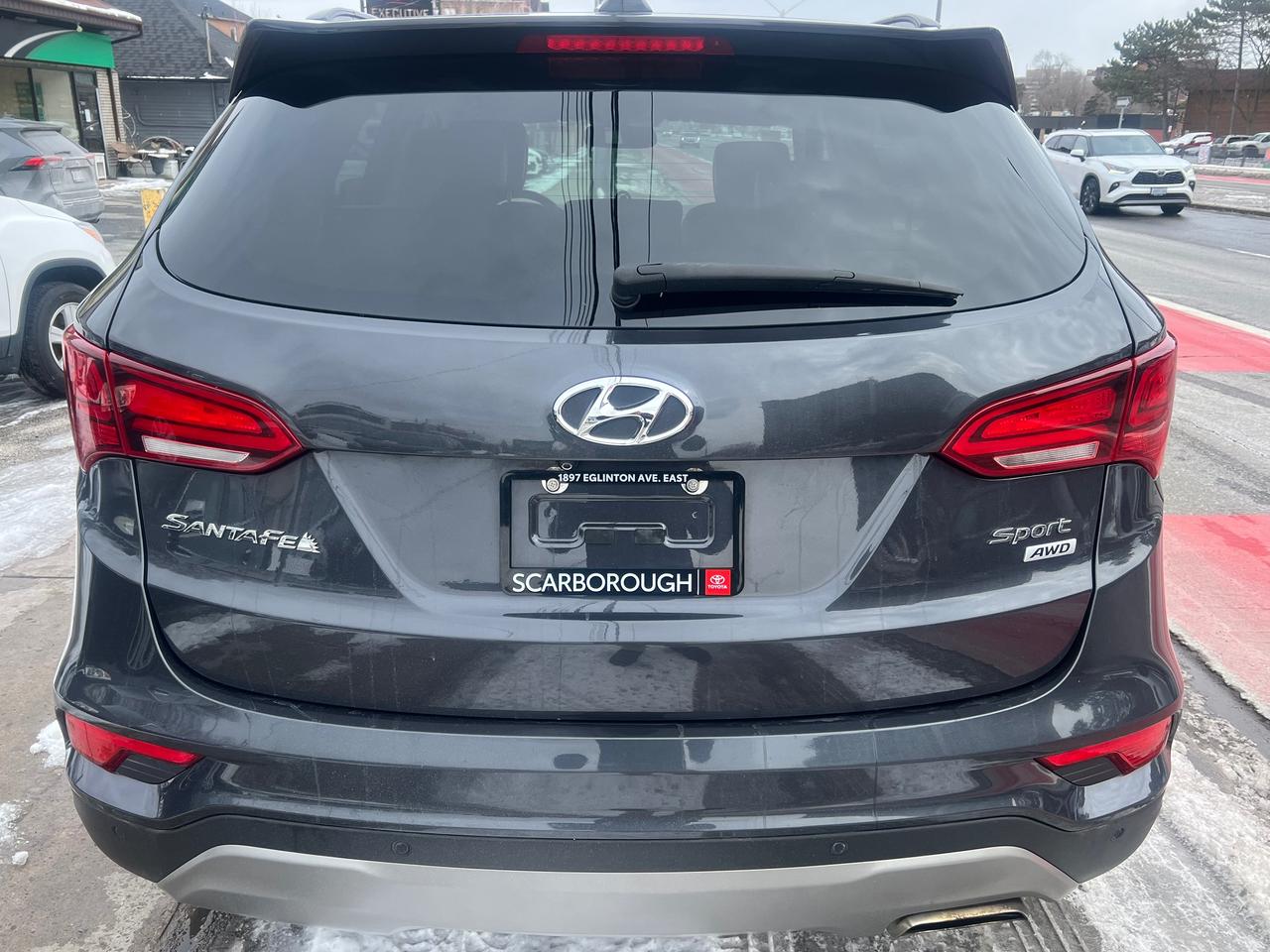 2018 Hyundai Santa Fe Sport LEATHER-BACK CAM -NAV-PANORAMIC SR/F & MORE! Photo