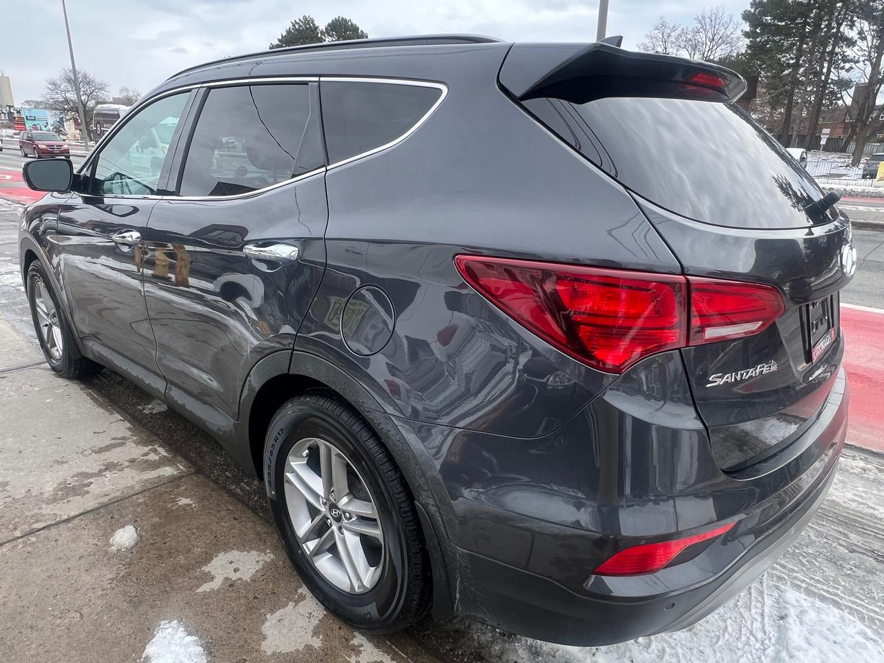 2018 Hyundai Santa Fe Sport LEATHER-BACK CAM -NAV-PANORAMIC SR/F & MORE! Photo4