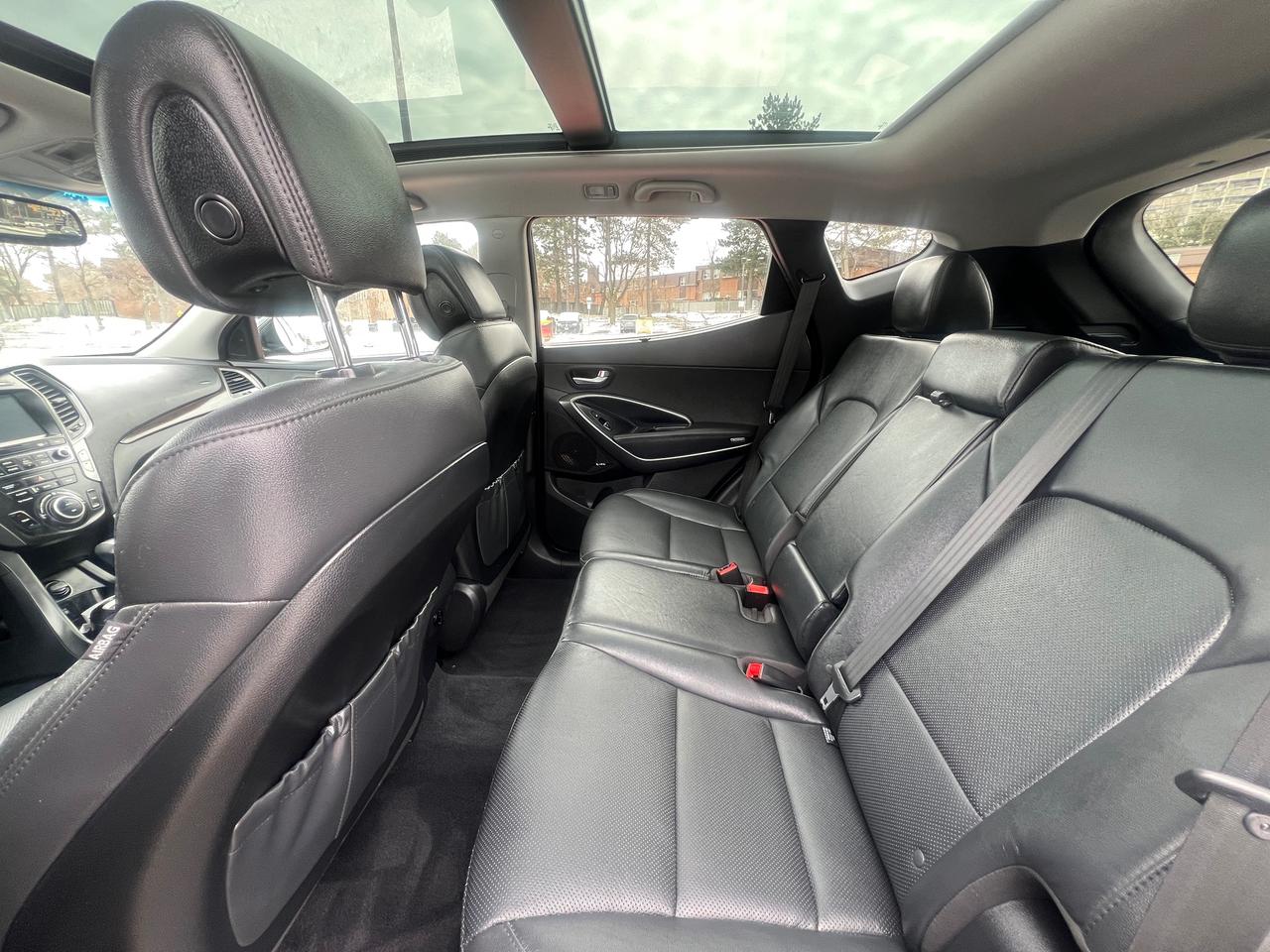 2018 Hyundai Santa Fe Sport LEATHER-BACK CAM -NAV-PANORAMIC SR/F & MORE! Photo