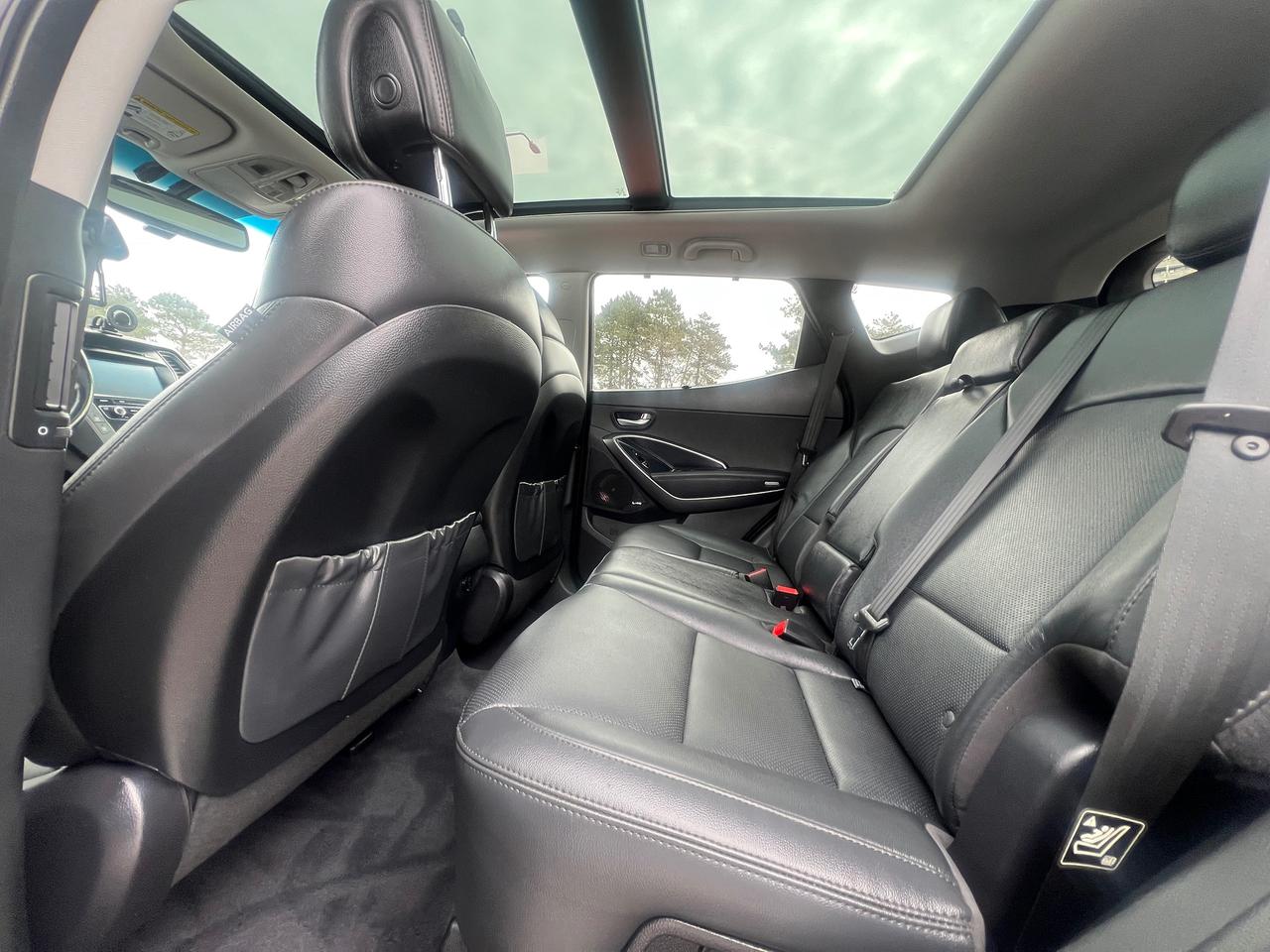 2018 Hyundai Santa Fe Sport LEATHER-BACK CAM -NAV-PANORAMIC SR/F & MORE! Photo