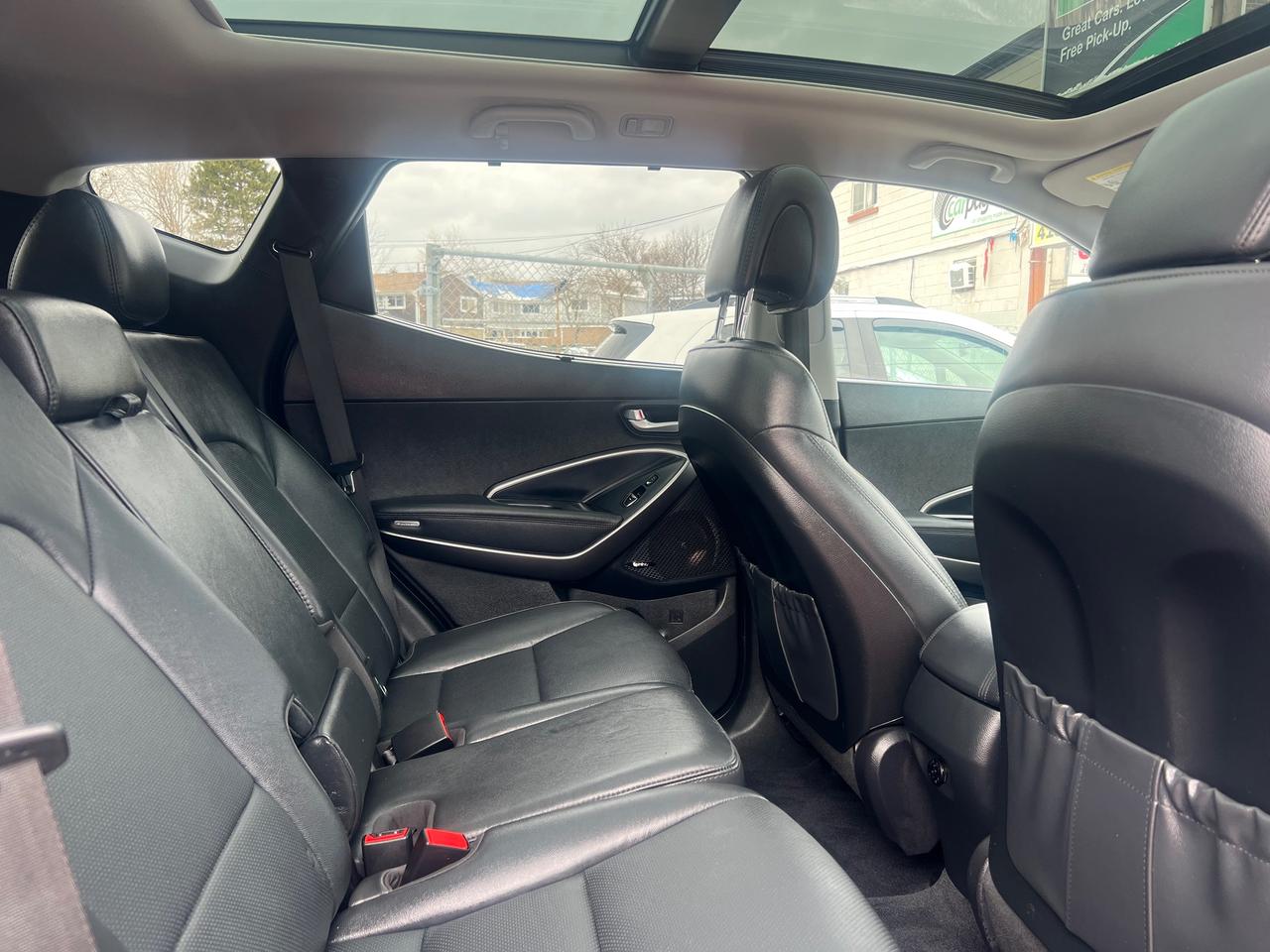 2018 Hyundai Santa Fe Sport LEATHER-BACK CAM -NAV-PANORAMIC SR/F & MORE! Photo