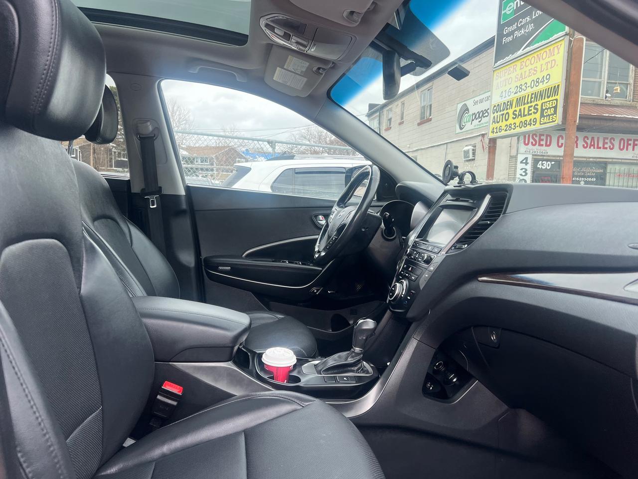 2018 Hyundai Santa Fe Sport LEATHER-BACK CAM -NAV-PANORAMIC SR/F & MORE! Photo