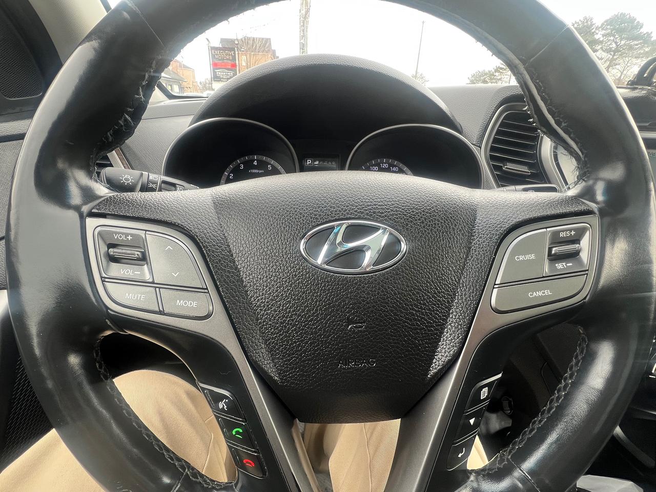 2018 Hyundai Santa Fe Sport LEATHER-BACK CAM -NAV-PANORAMIC SR/F & MORE! Photo