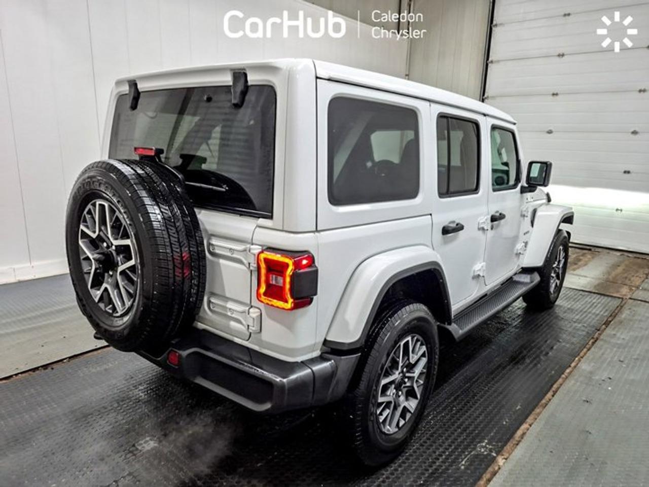 2024 Jeep Wrangler Sahara Photo