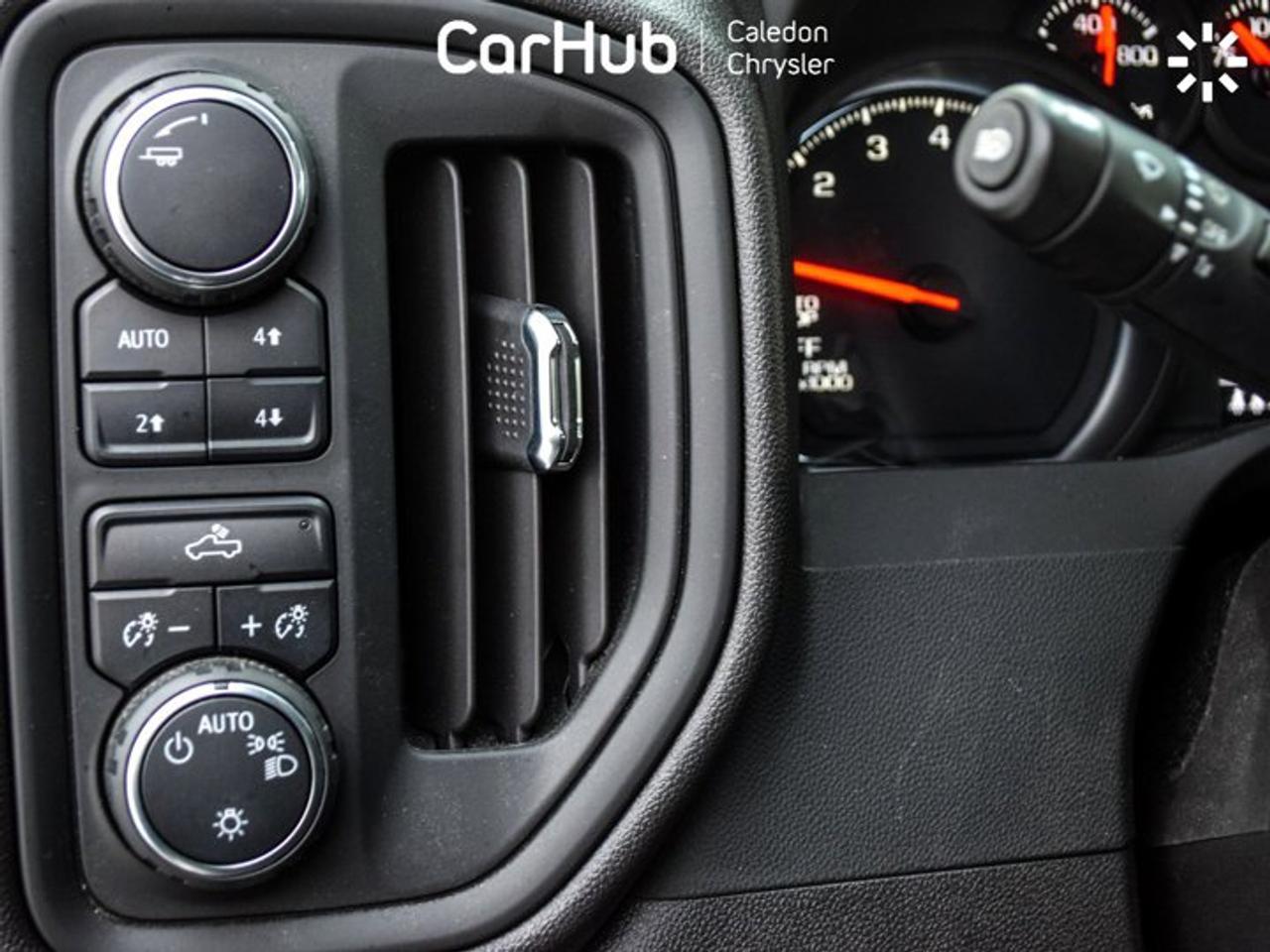 2024 Chevrolet Silverado 1500 Custom Trail Boss 4WD Crew Cab 147" Photo