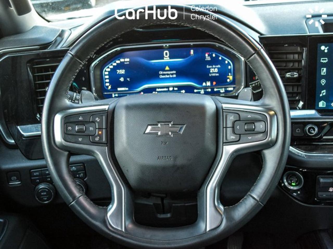 2023 Chevrolet Silverado 1500 RST4WD Crew Cab 157" 5.3L  5 passengers with captain chair Photo