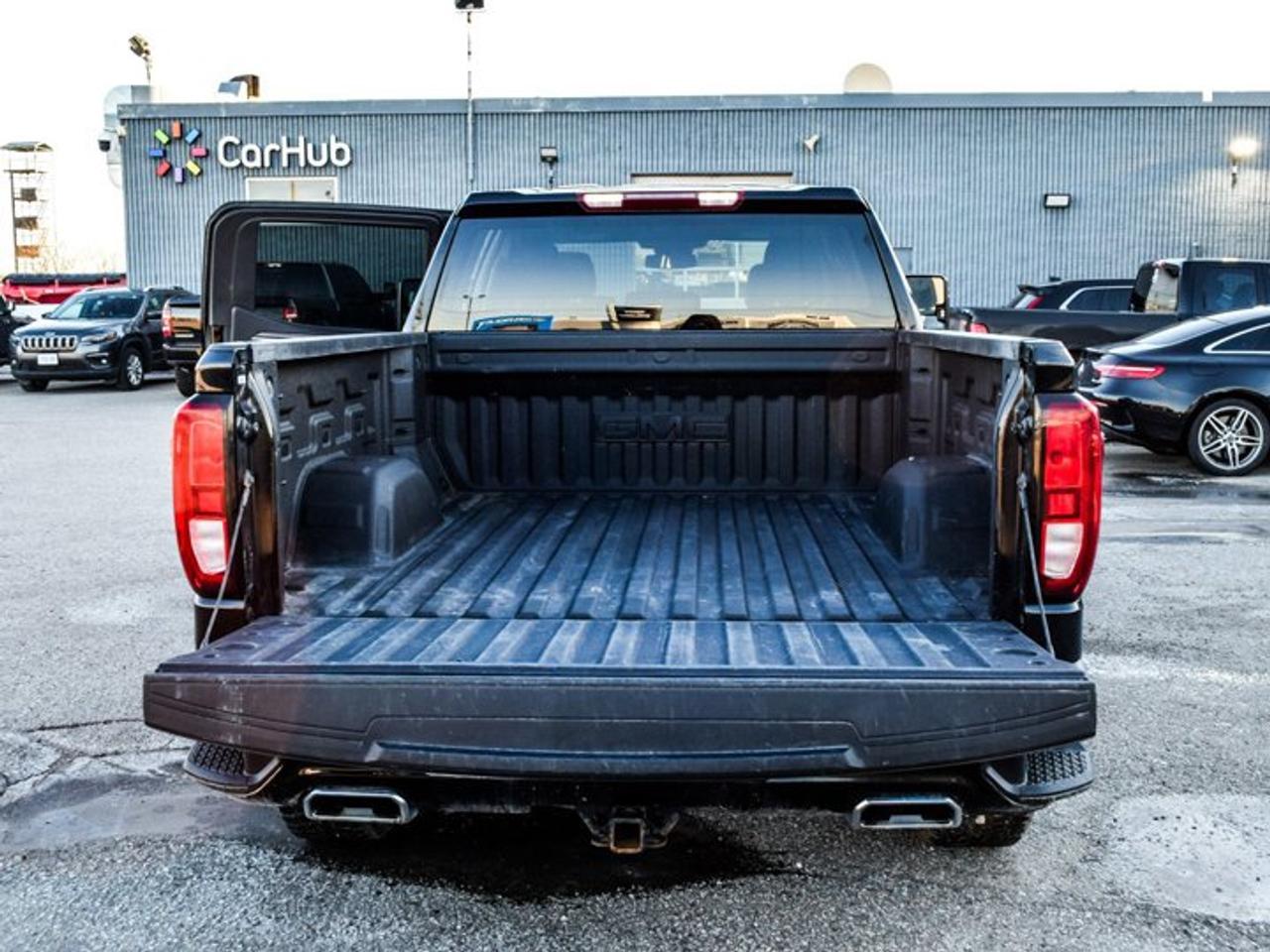 2024 GMC Sierra 1500 Elevation 4WD Crew Cab 157" 3.0L Diesel 5 passengers with captain chair Photo