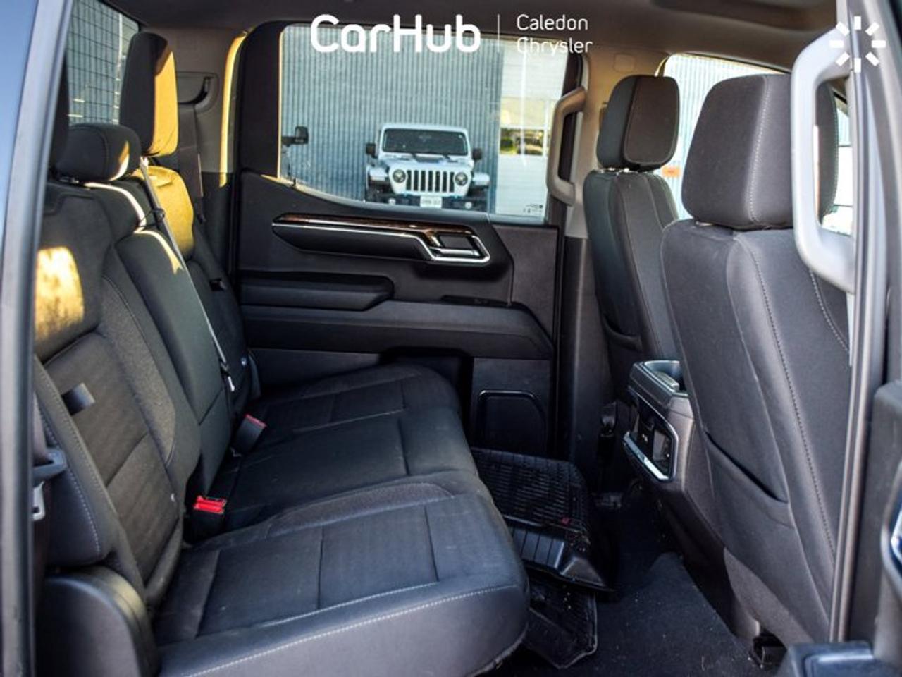 2024 GMC Sierra 1500 Elevation 4WD Crew Cab 157" 3.0L Diesel 5 passengers with captain chair Photo