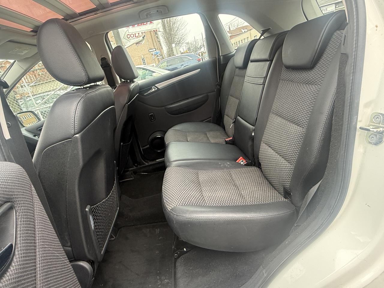 2011 Mercedes-Benz B-Class B 200 Turbo Photo