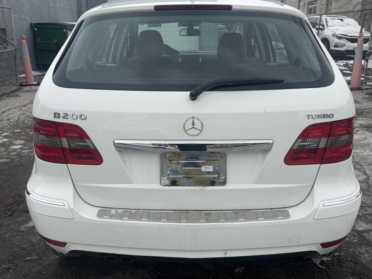 2011 Mercedes-Benz B-Class B 200 Turbo Photo