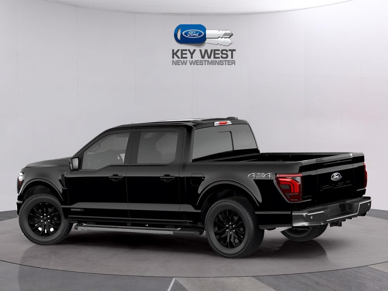 2026 Ford F-150 Lariat 4WD SuperCrew 5.5' Box Hybrid Photo4