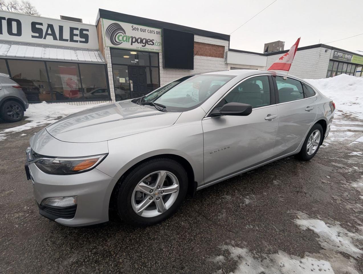 2021 Chevrolet Malibu LS WITH APPLE CARPLAY!! Photo