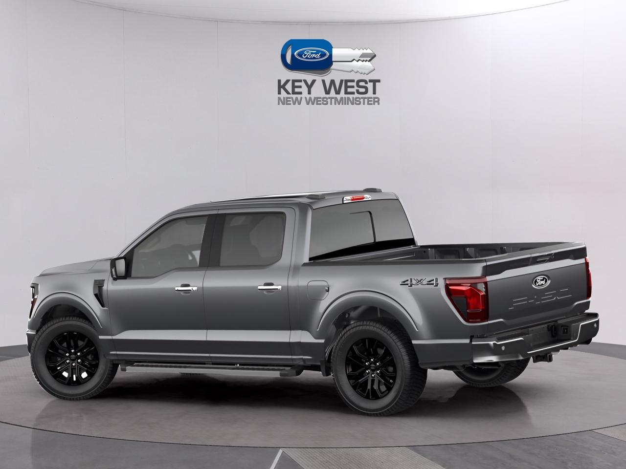 2026 Ford F-150 XLT 4WD SuperCrew 5.5' Box Photo3