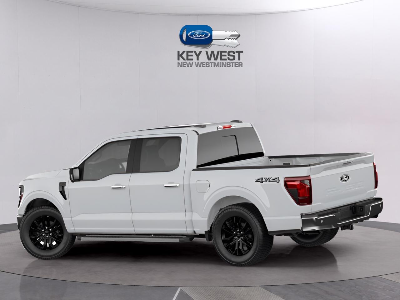 2026 Ford F-150 XLT 4WD SuperCrew 5.5' Box Photo3