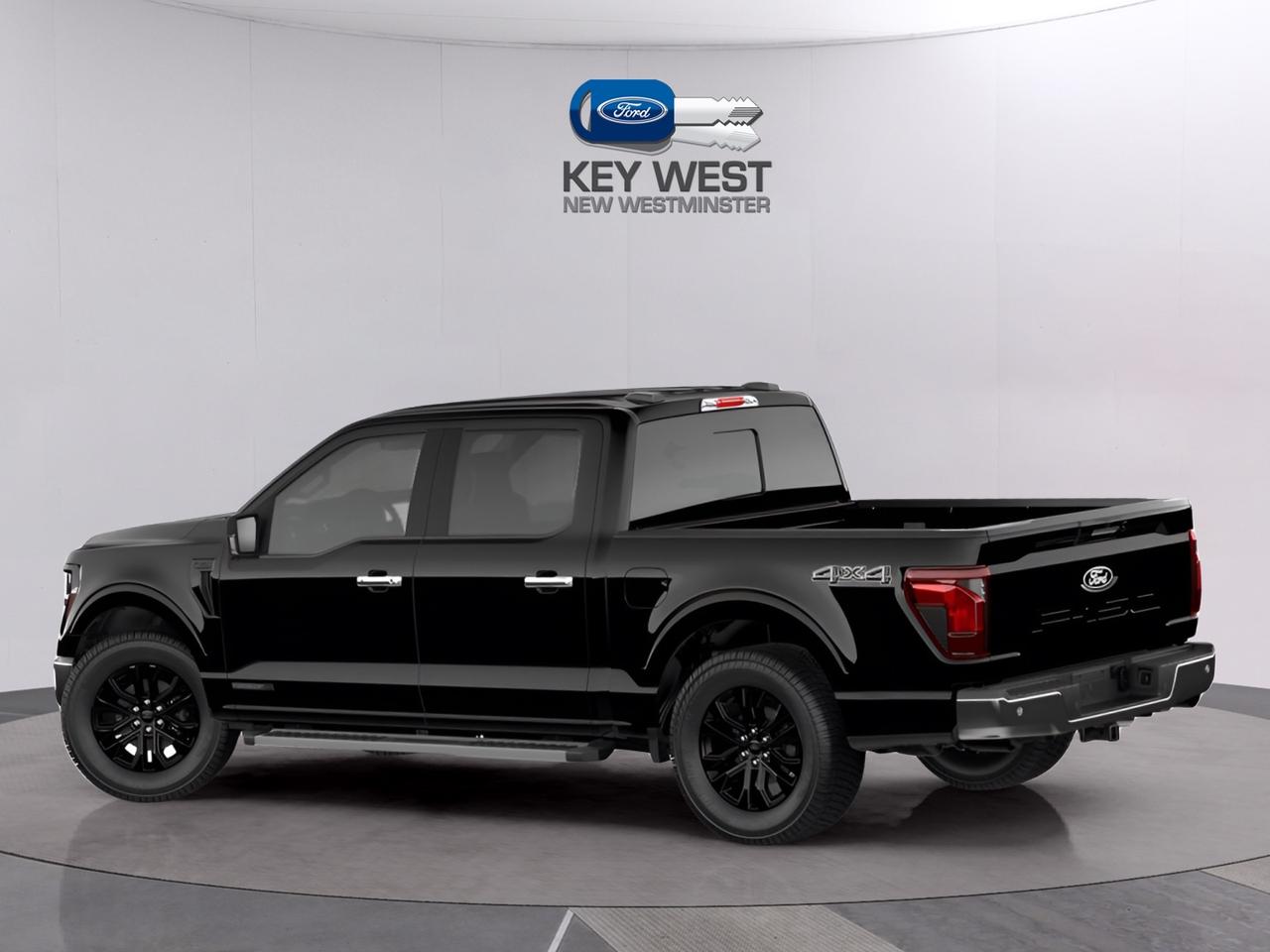2026 Ford F-150 XLT 4WD SuperCrew 5.5' Box Photo3