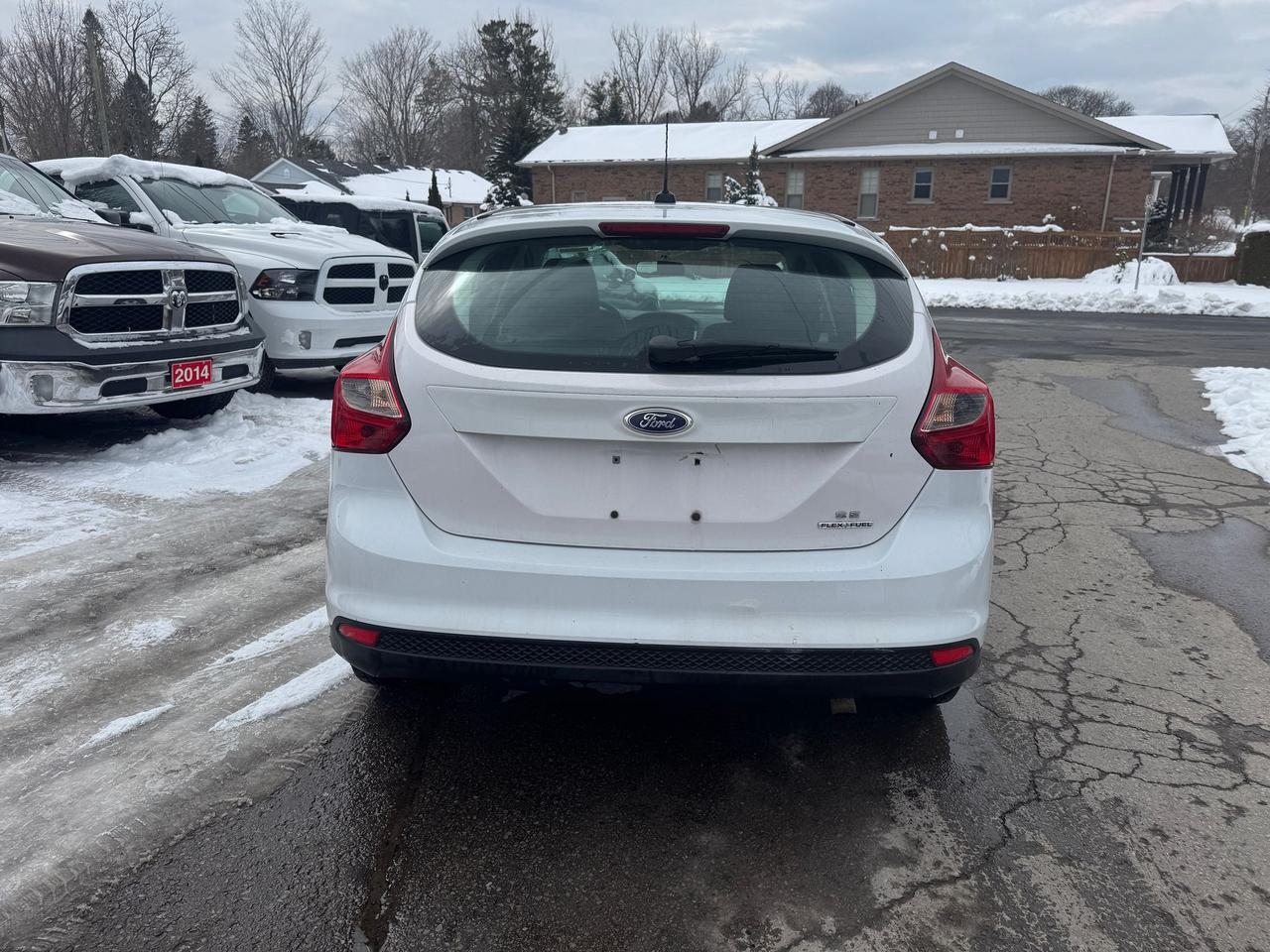 2013 Ford Focus 5DR HB SE Photo4