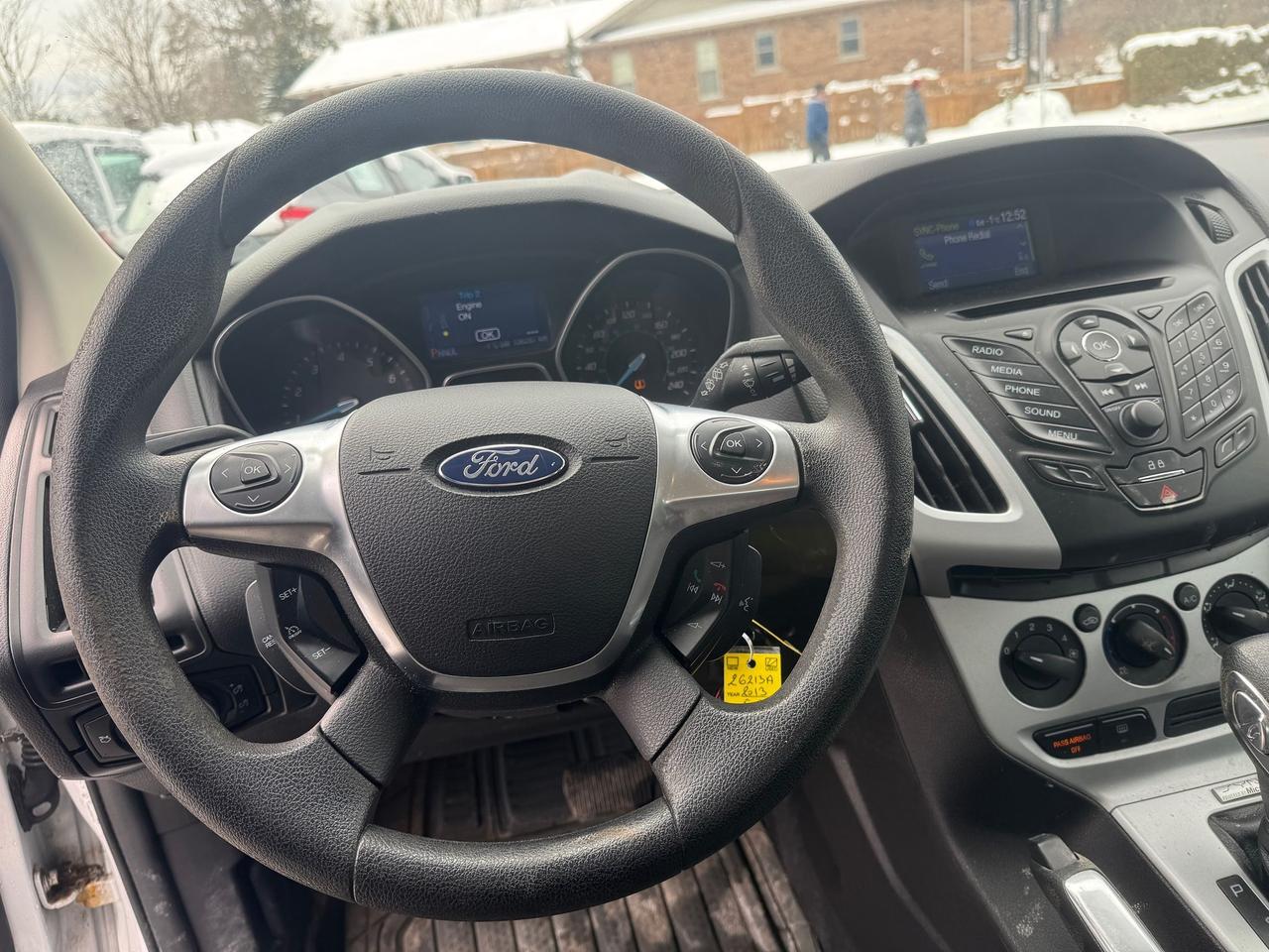 2013 Ford Focus 5DR HB SE Photo