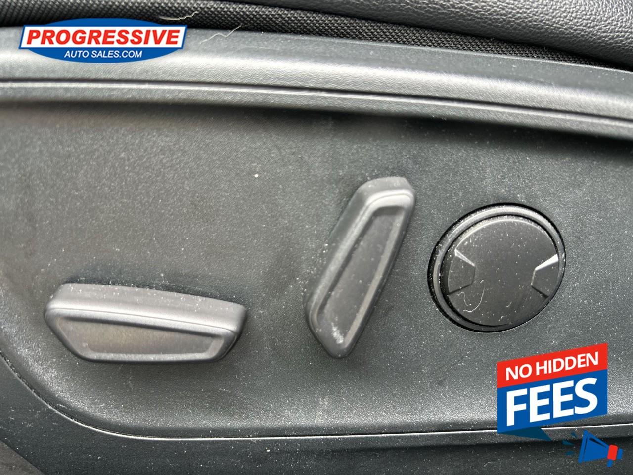 2022 Ford Escape SEL Hybrid Photo