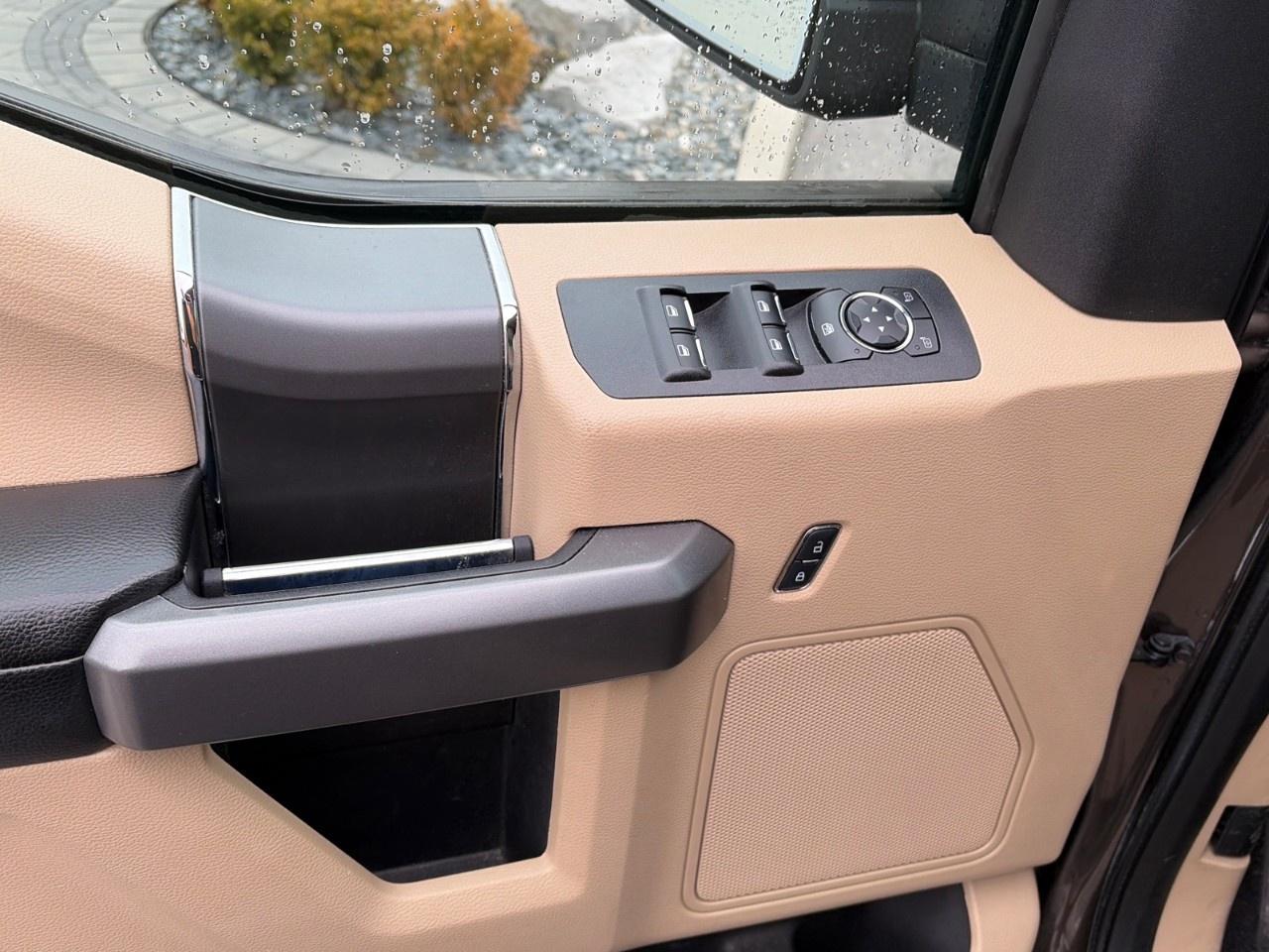 2017 Ford F-150 4WD SuperCrew Styleside 5-1/2 Ft Box XLT Photo