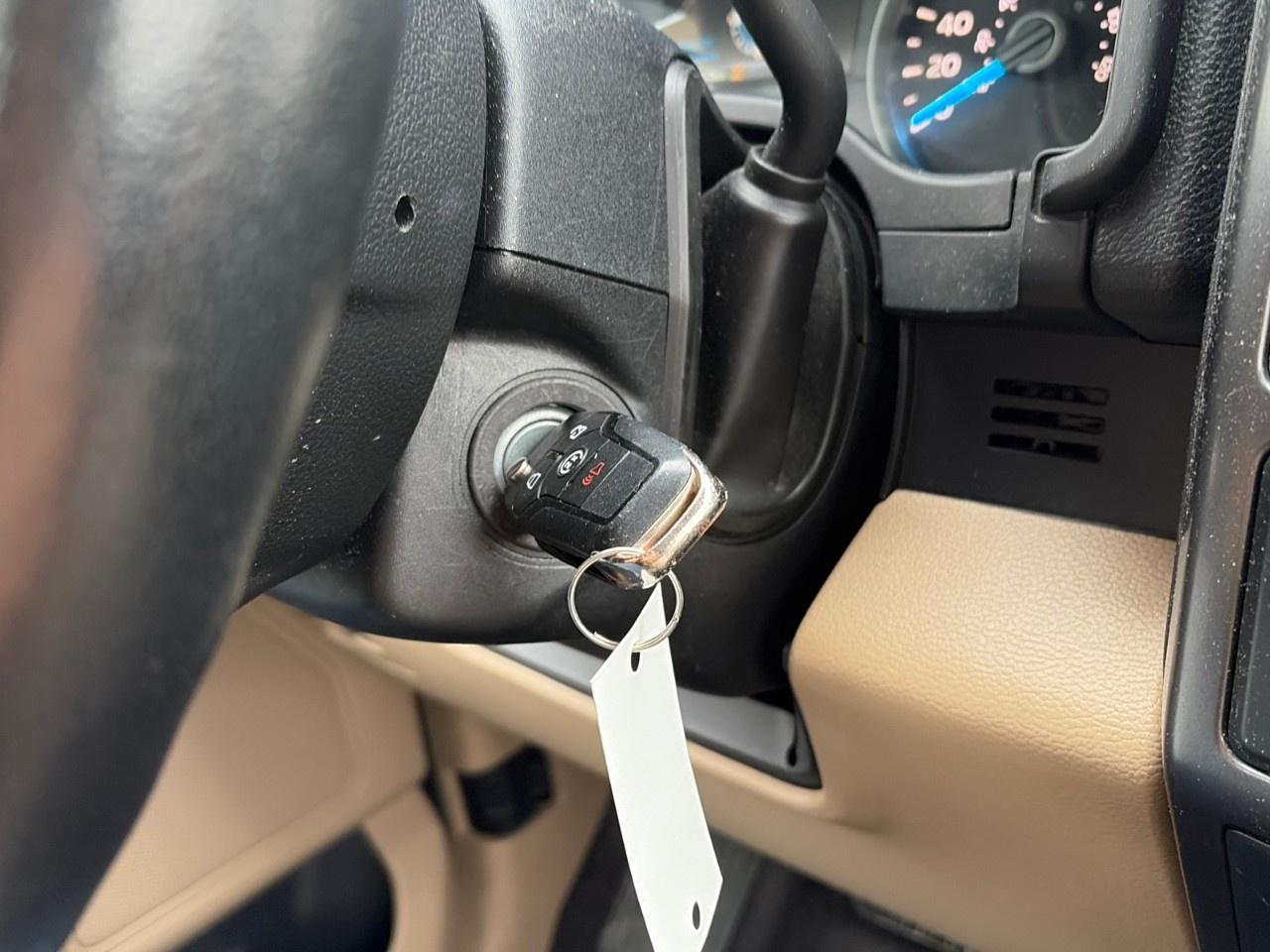 2017 Ford F-150 4WD SuperCrew Styleside 5-1/2 Ft Box XLT Photo