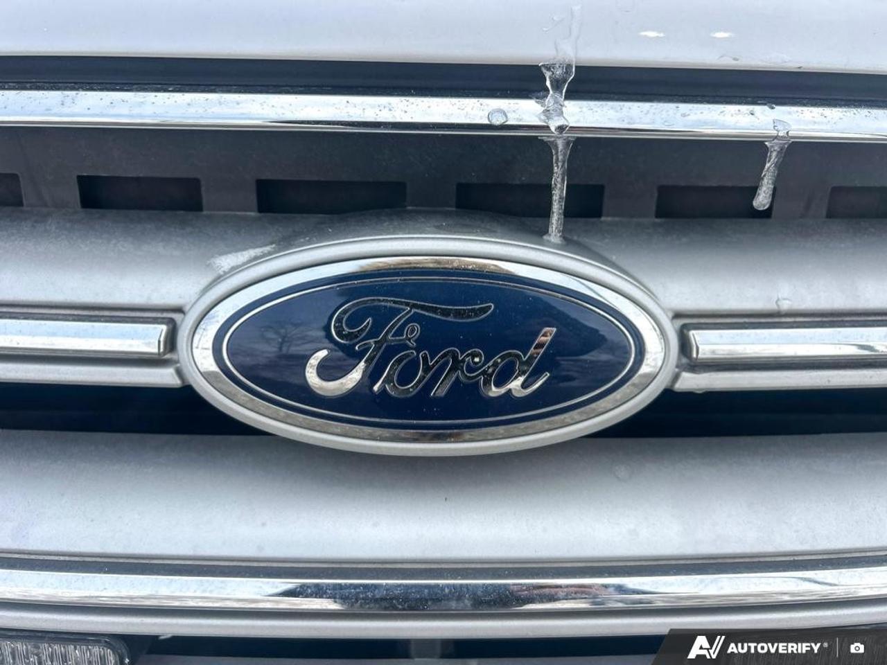 2018 Ford Escape SEL 300A | NO ACCIDENTS | TOURING PKG Photo