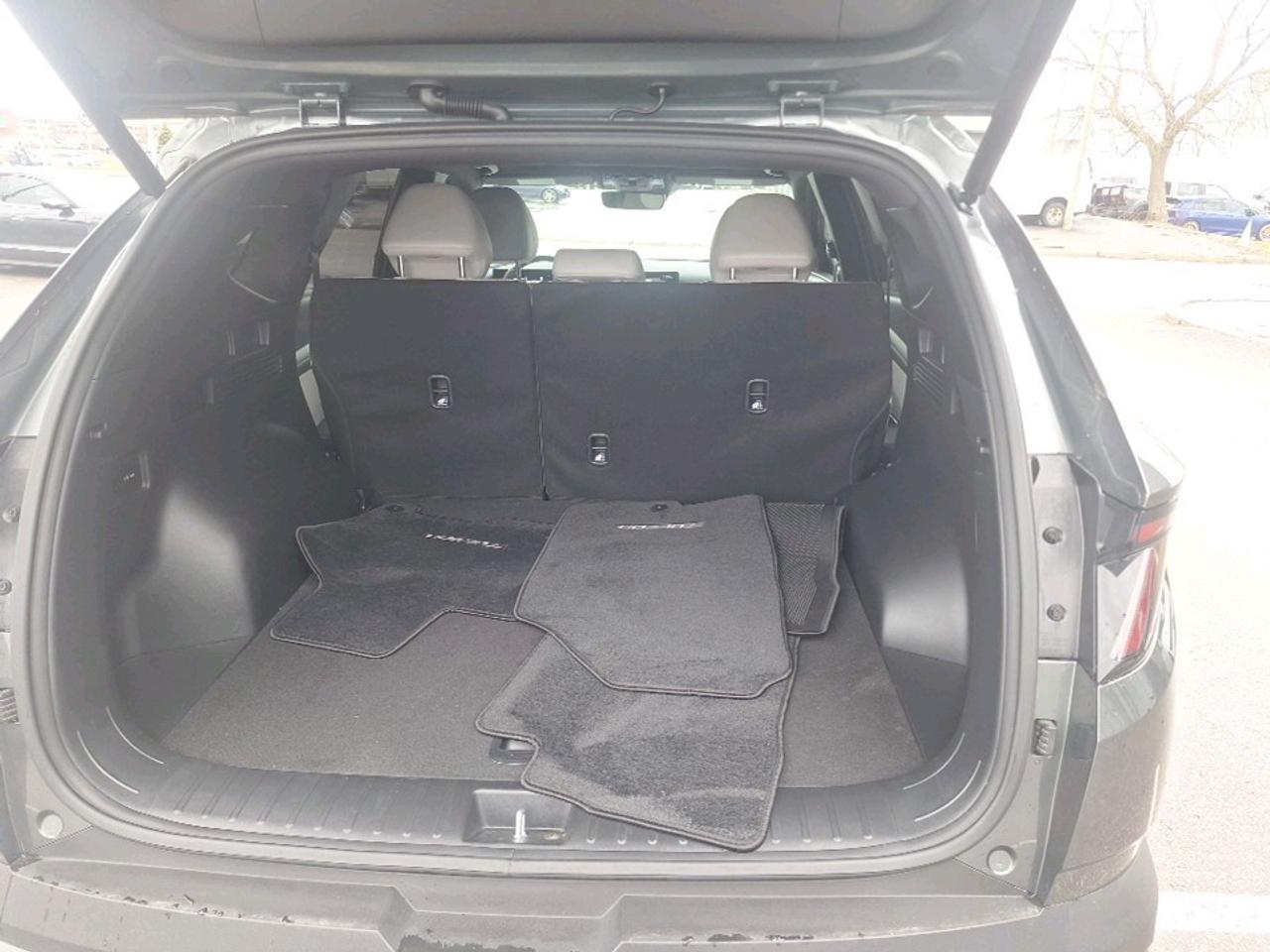 2025 Hyundai Tucson Hybrid Ultimate Photo