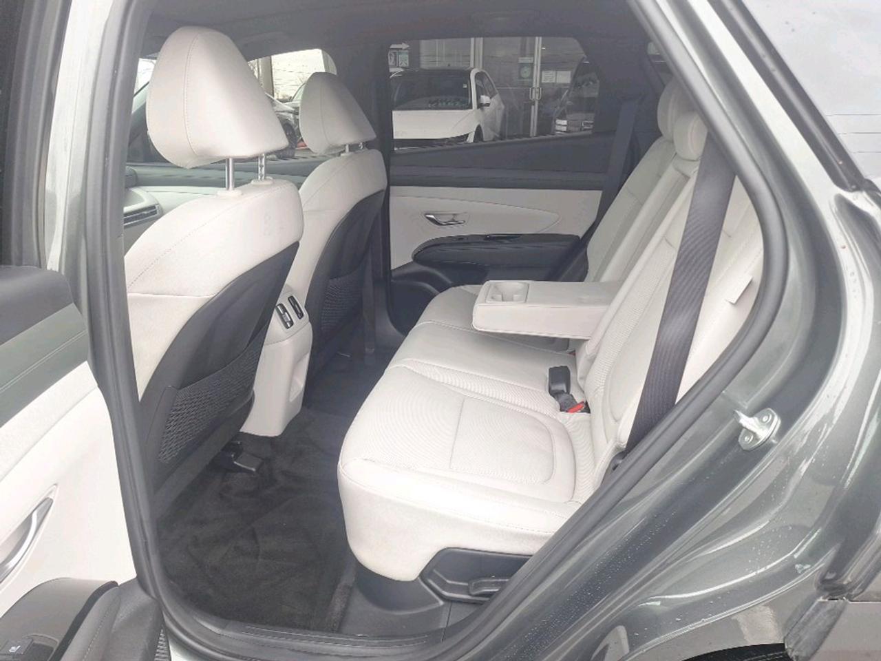 2025 Hyundai Tucson Hybrid Ultimate Photo
