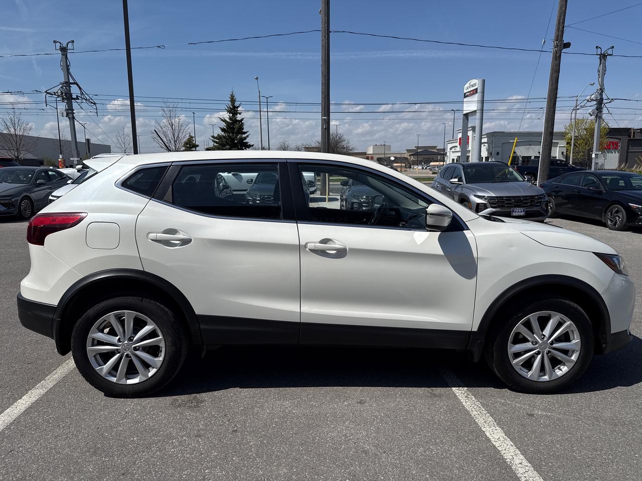 2018 Nissan Qashqai SV Photo