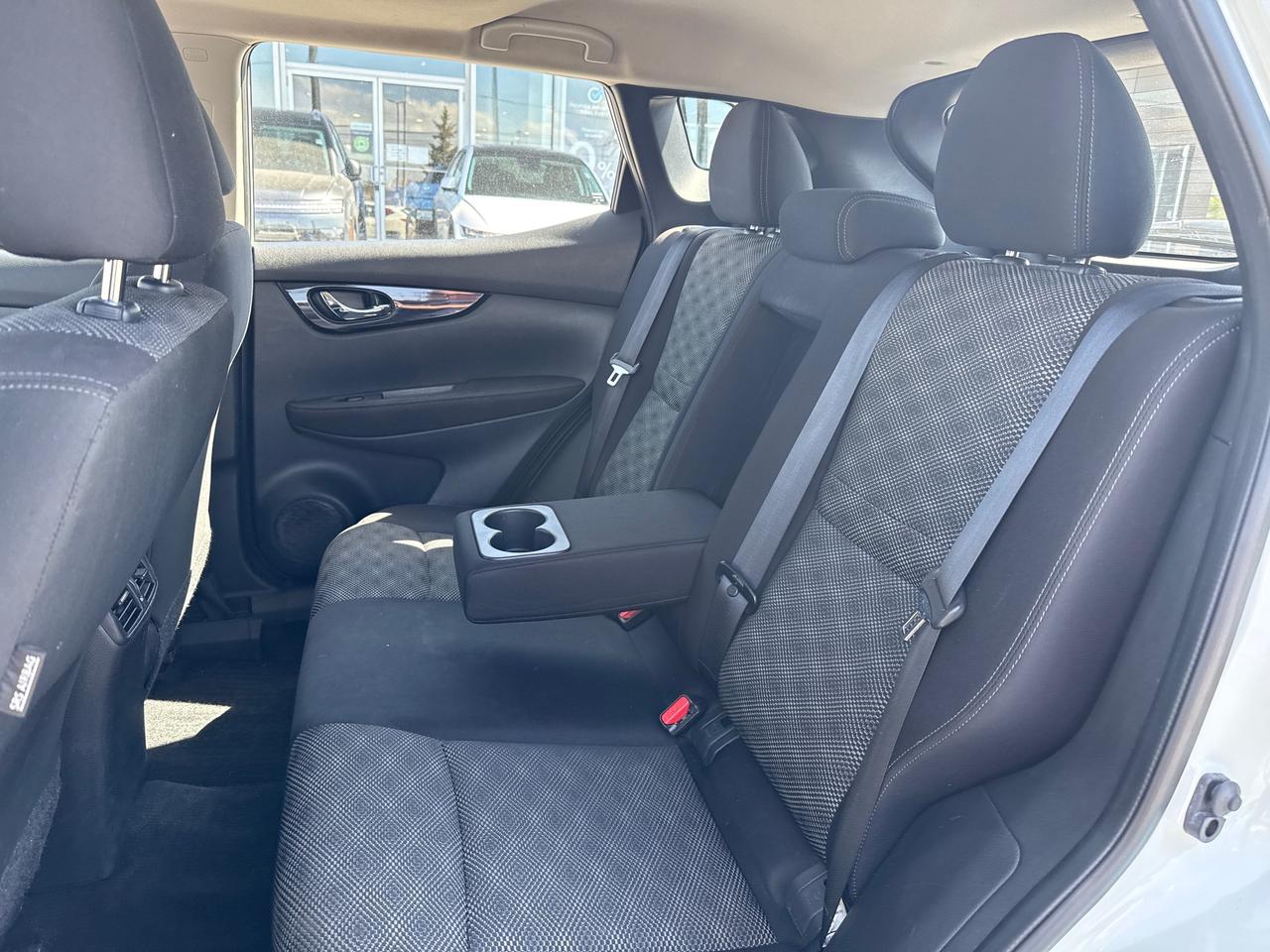 2018 Nissan Qashqai SV Photo