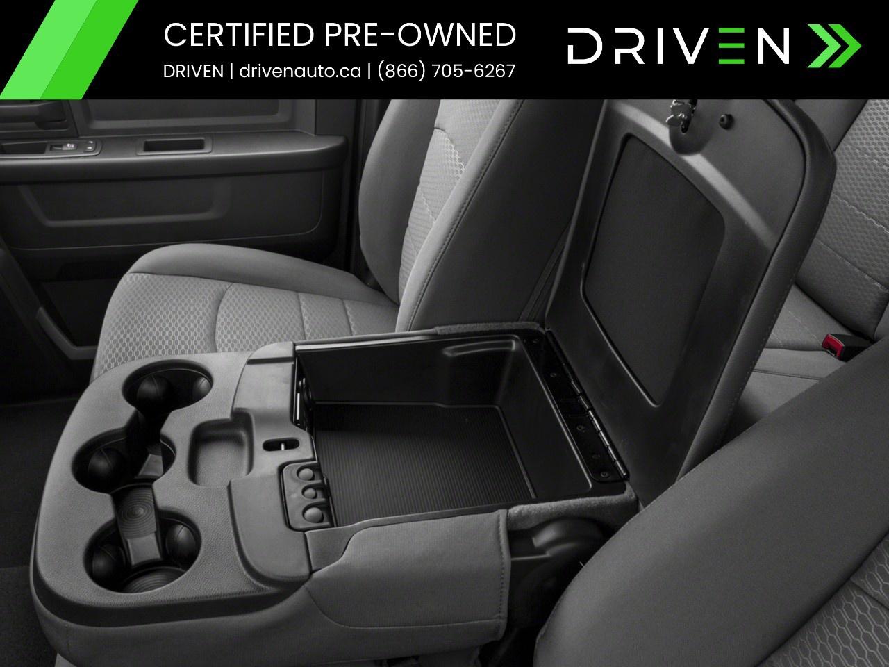 2017 RAM 1500 4WD Quad Cab 6.4 Ft Box Express Photo