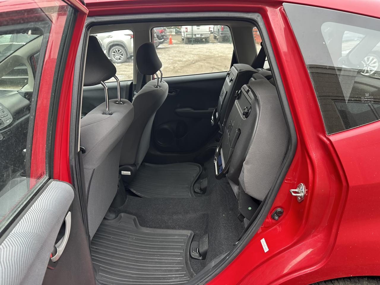 2013 Honda Fit 5DR HB MAN LX Photo