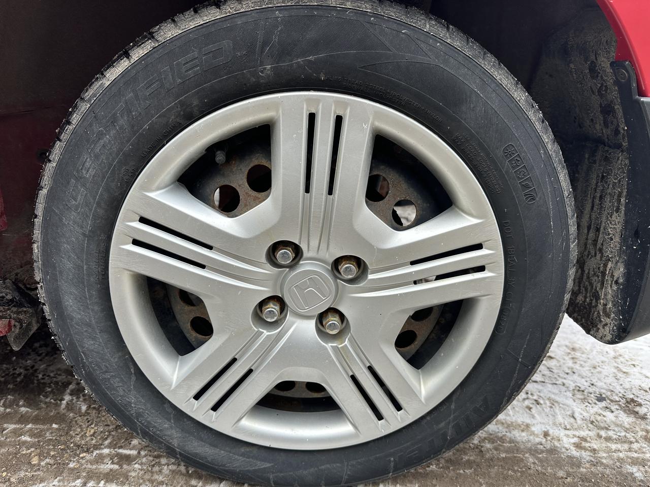 2013 Honda Fit 5DR HB MAN LX Photo4