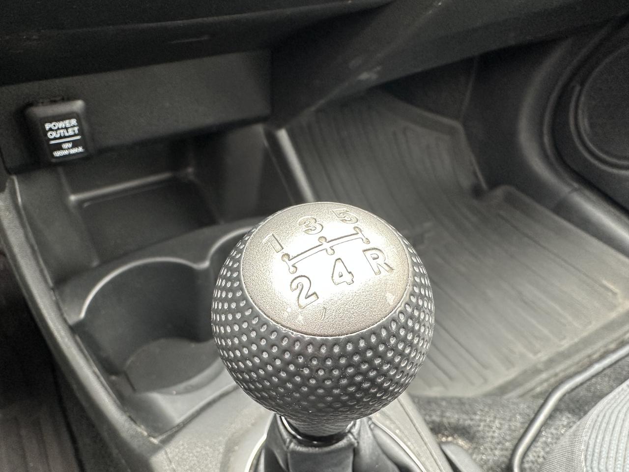 2013 Honda Fit 5DR HB MAN LX Photo