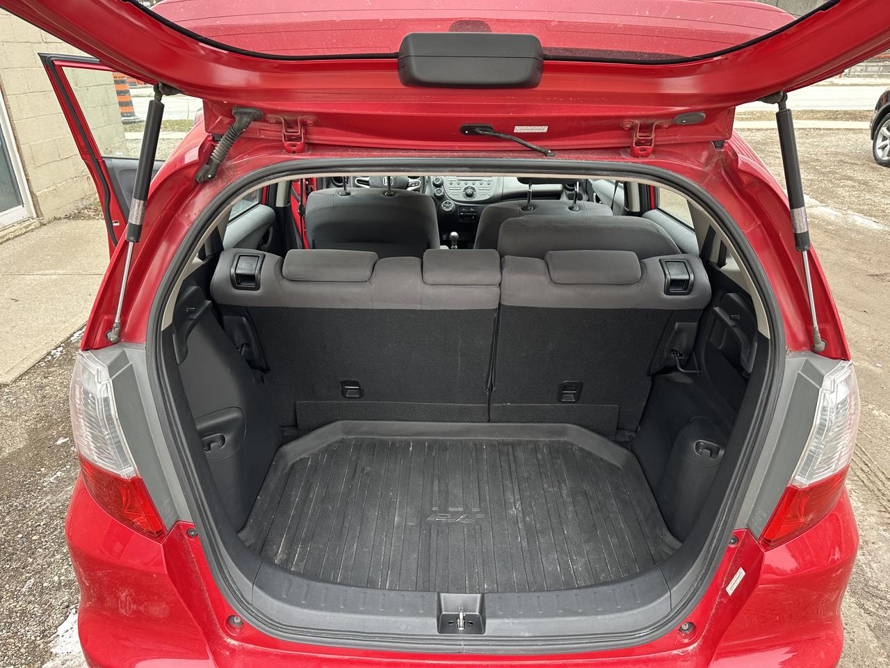 2013 Honda Fit 5DR HB MAN LX Photo