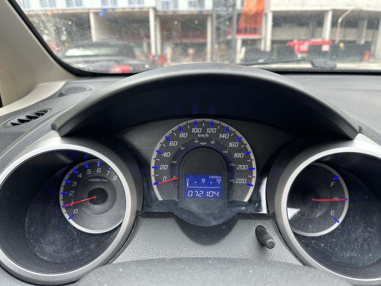 2013 Honda Fit 5DR HB MAN LX Photo