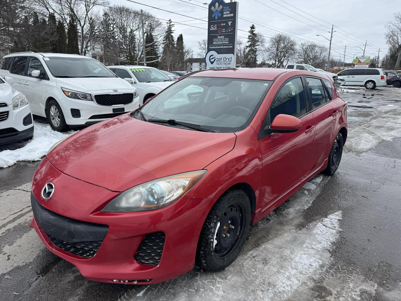 2013 Mazda MAZDA3 4dr HB Sport Man GS-SKY Photo