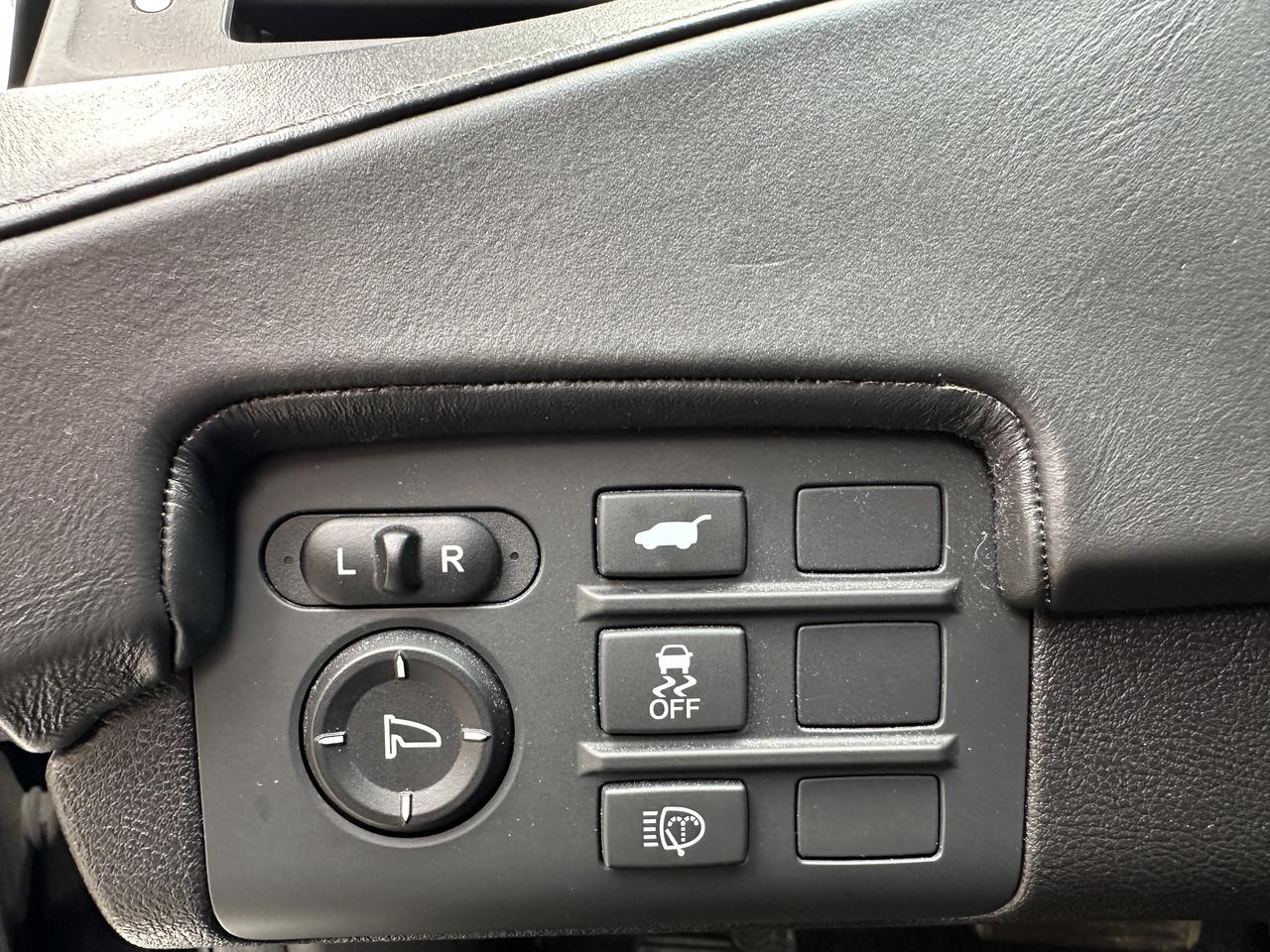 2010 Acura ZDX  Photo