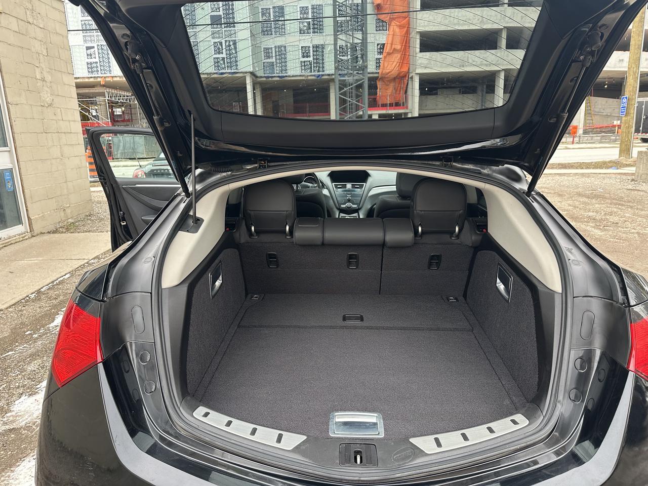 2010 Acura ZDX  Photo