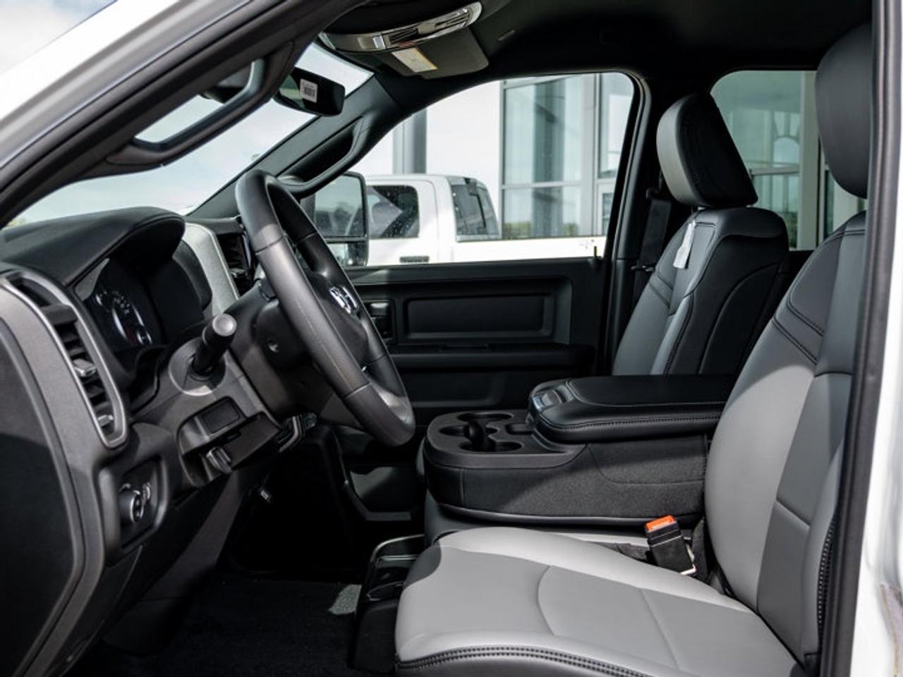 2026 RAM 3500 Tradesman Photo