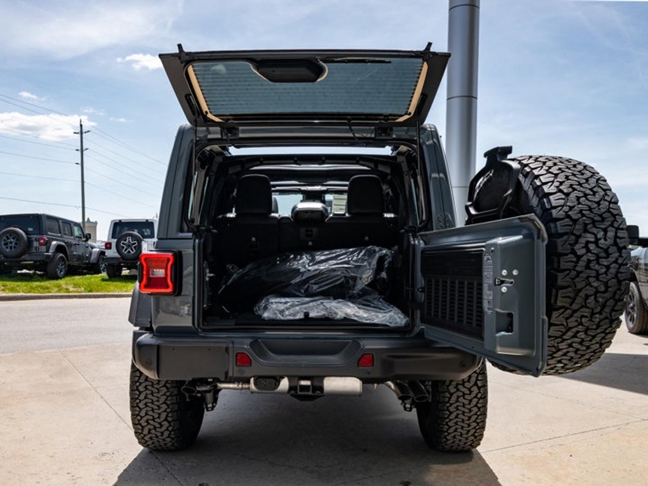 2026 Jeep Wrangler Moab 392 Photo