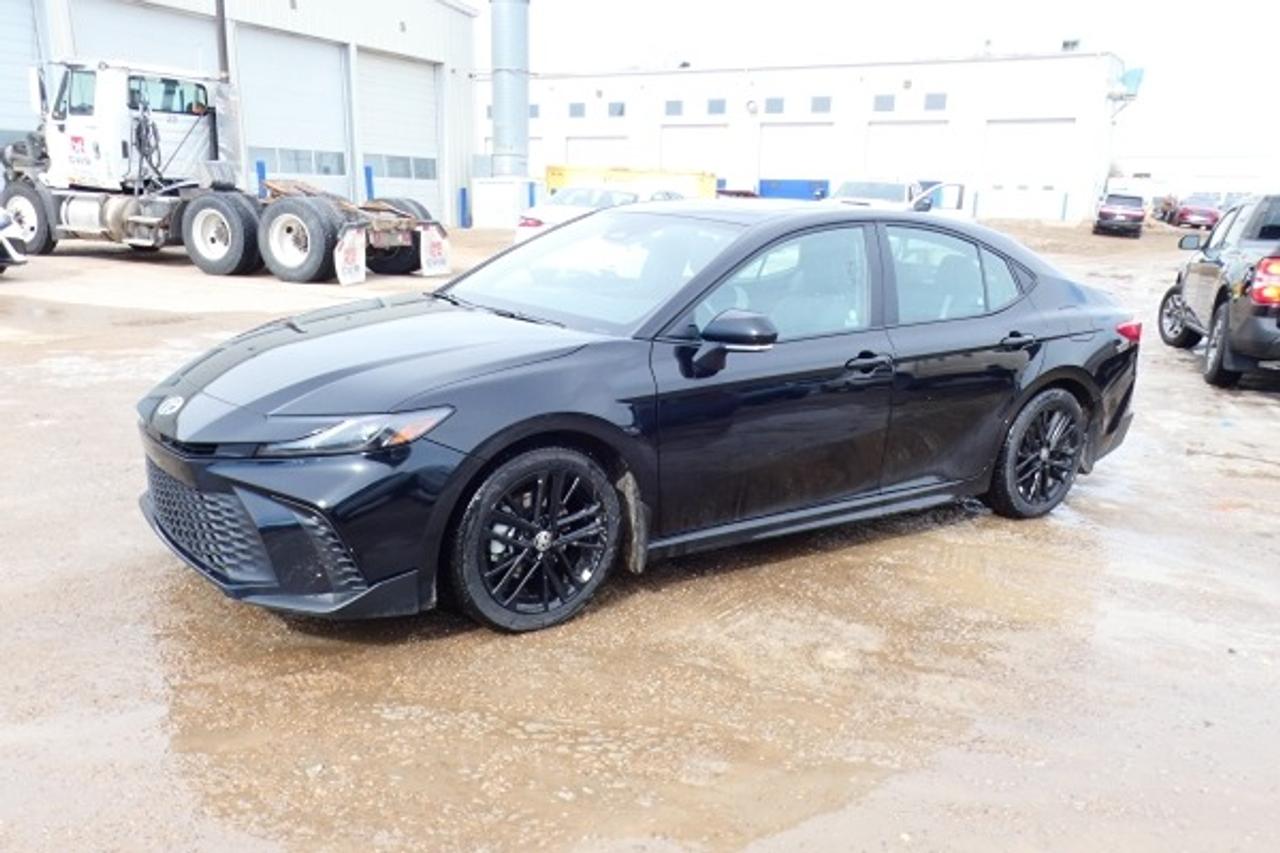 2025 Toyota Camry SE HYBRID CVT w/Htd Leather, S/R, NAV ready, BUC - Photo #1