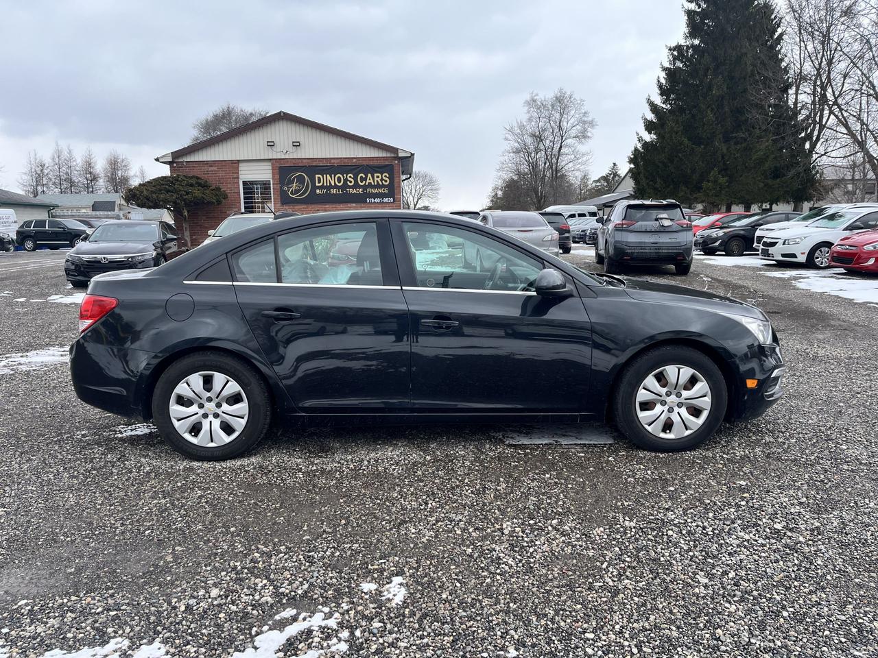 2015 Chevrolet Cruze 1LT Photo