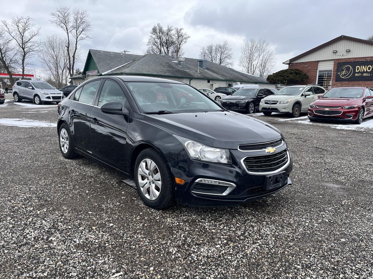 2015 Chevrolet Cruze 1LT Photo
