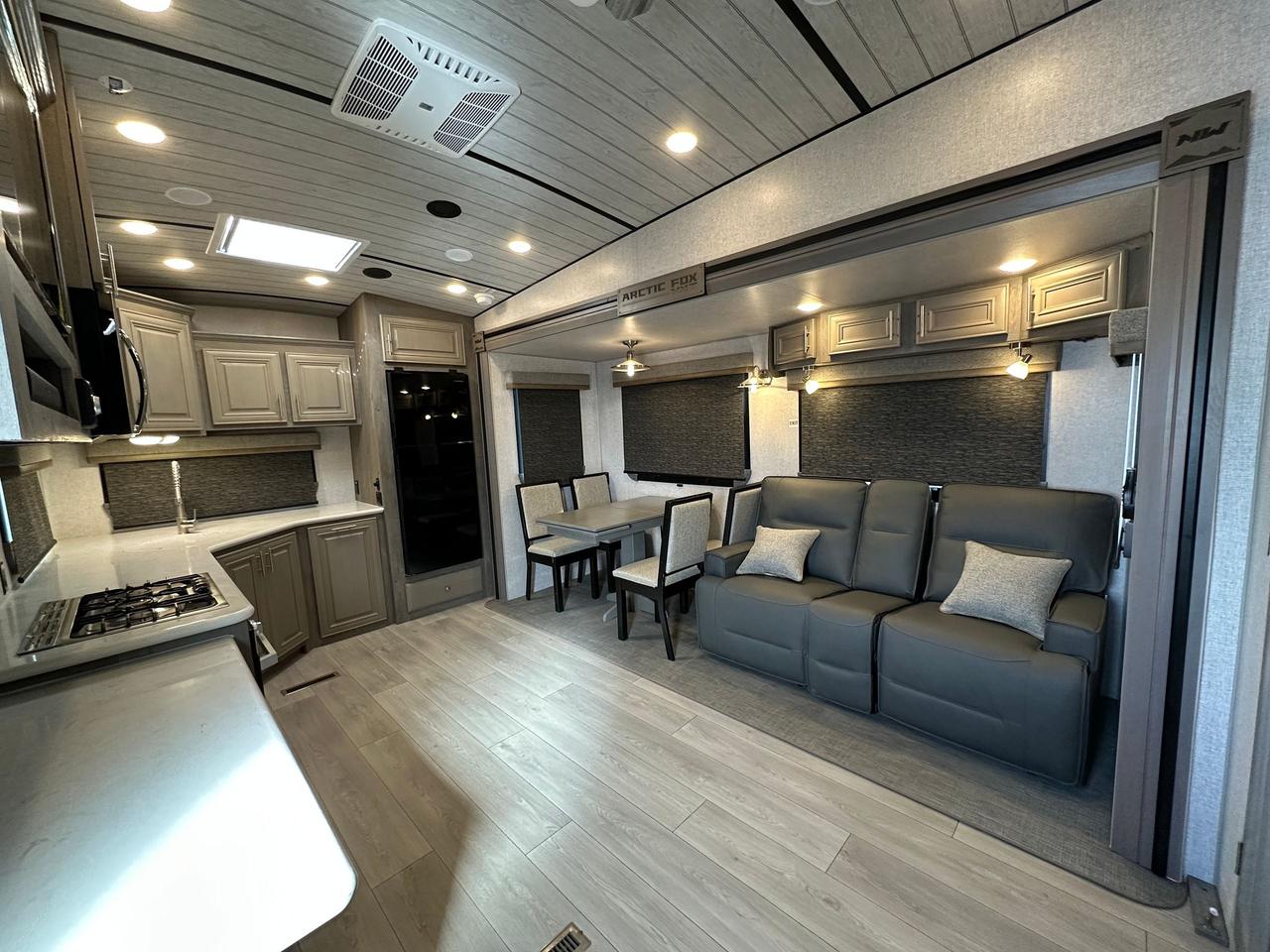 2026 ARCTIC FOX 295RK NXT 