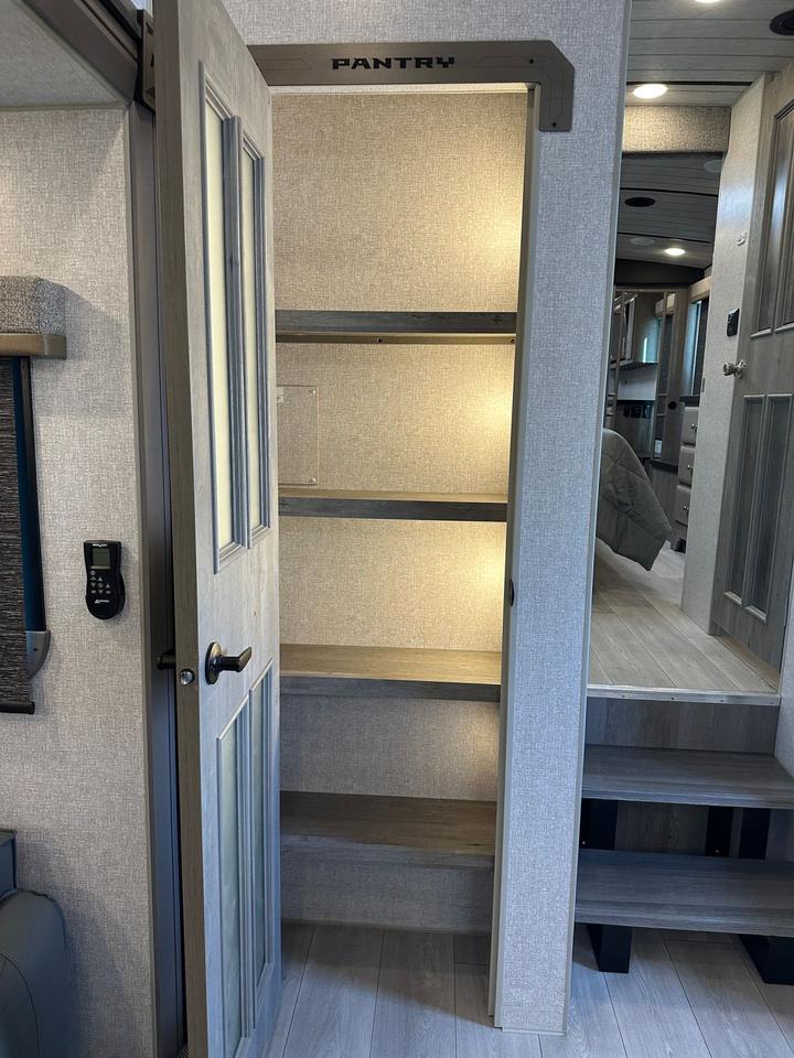 2026 ARCTIC FOX 295RK NXT 