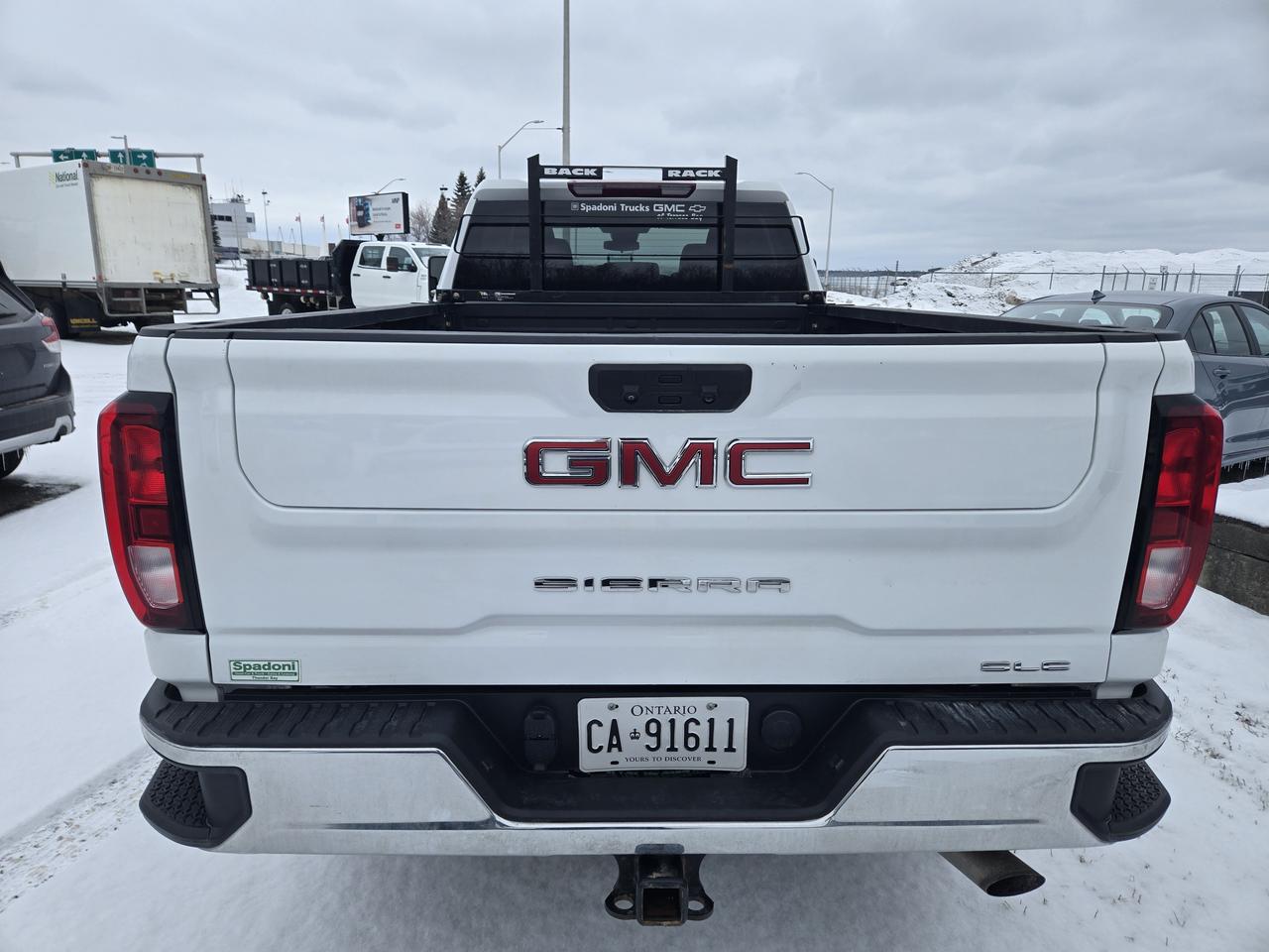 2024 GMC Sierra 2500 4WD Crew Cab 172" SLE Photo4