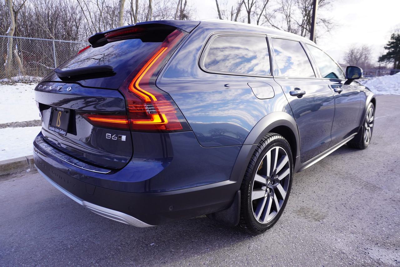 2022 Volvo V90 CROSS COUNTRY / INSCRIPTION / BOWERS & WILKINS /B6 Photo
