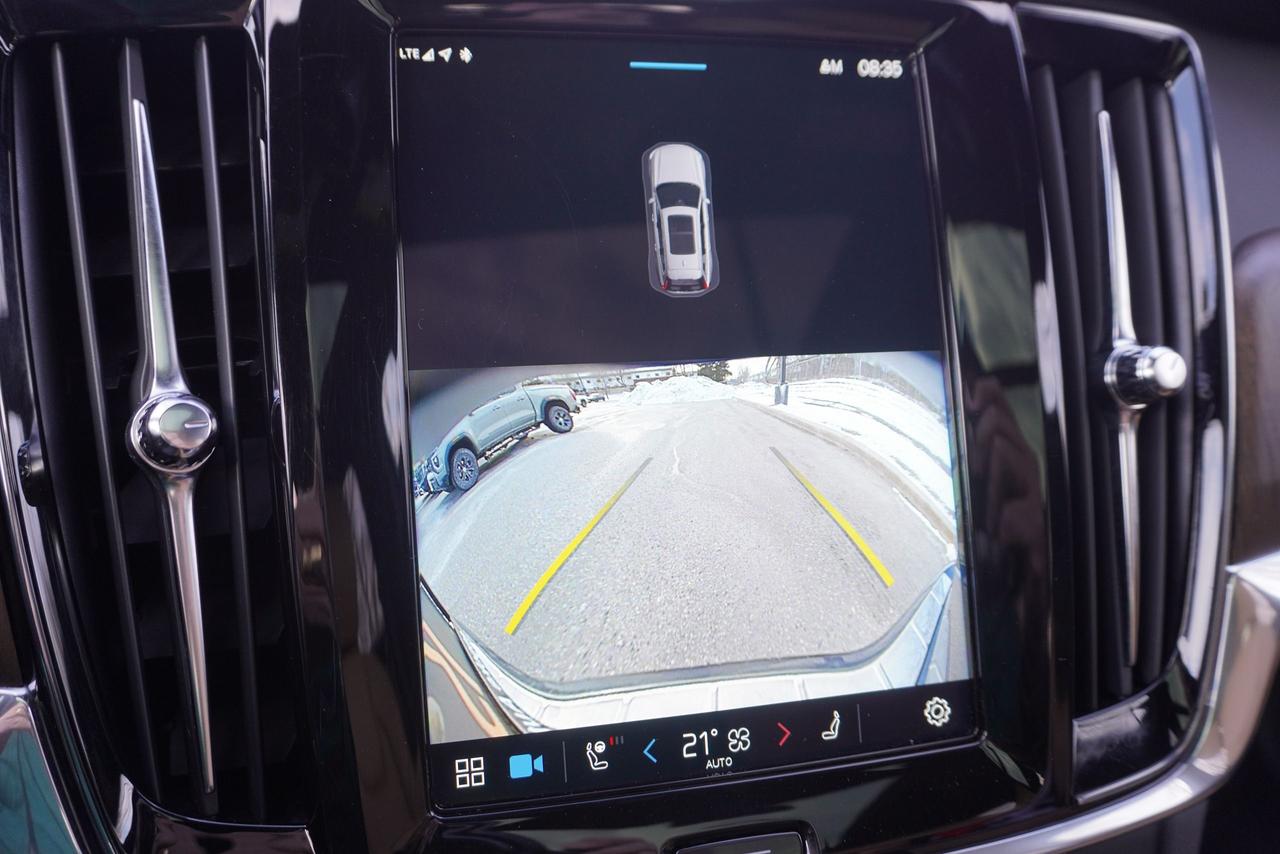 2022 Volvo V90 CROSS COUNTRY / INSCRIPTION / BOWERS & WILKINS /B6 Photo