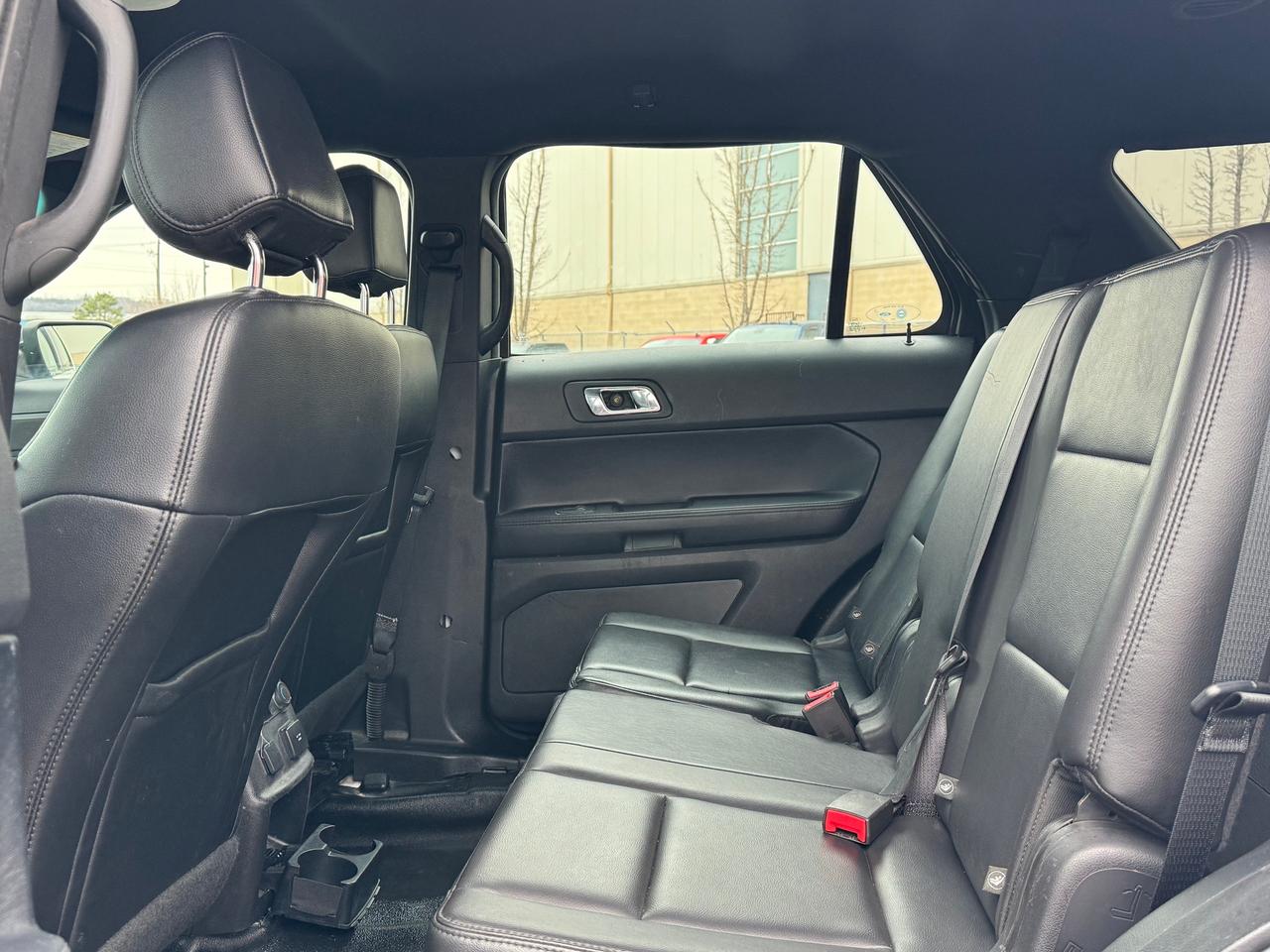 2016 Ford Police Interceptor Utility 3.7L V6 AWD **WELL SERVICED** Photo