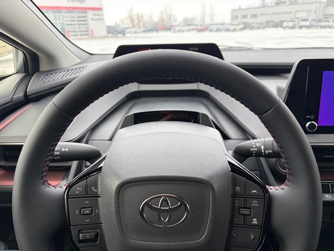 2026 Toyota Prius Plug-In Hybrid SE Photo